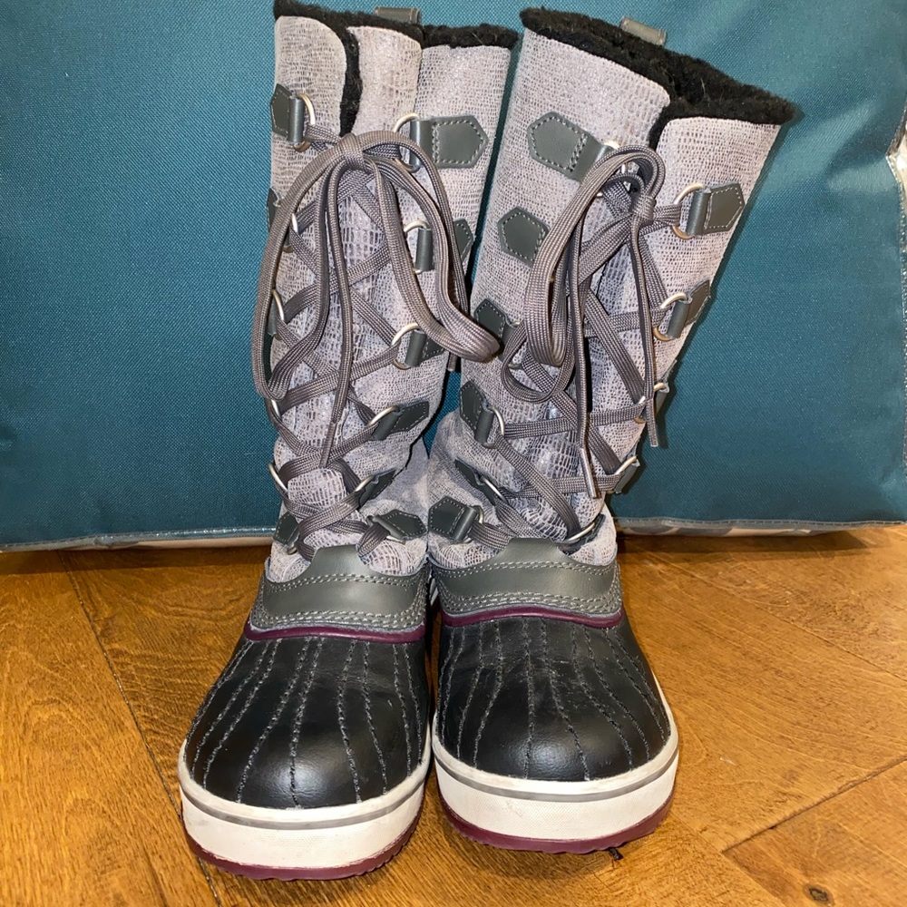 Sorel waterproof boots